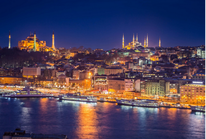 Istambul a noite